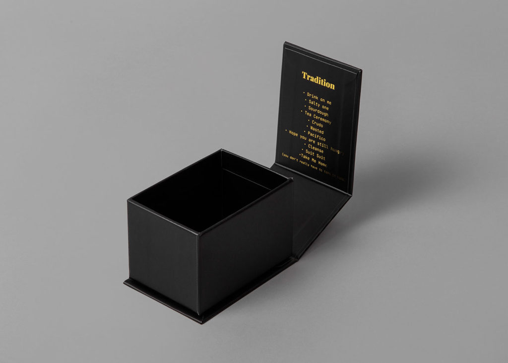 Example of luxury candle packaging
