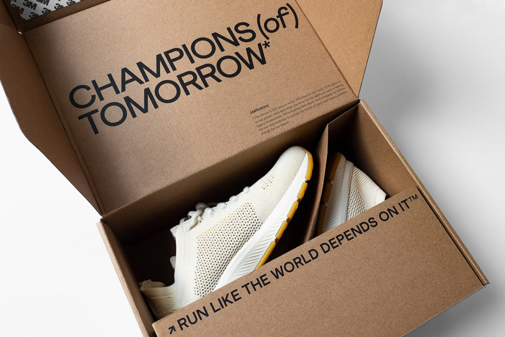 hylo shoe custom packaging with unique experience